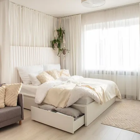 Apartment Light By Zoom