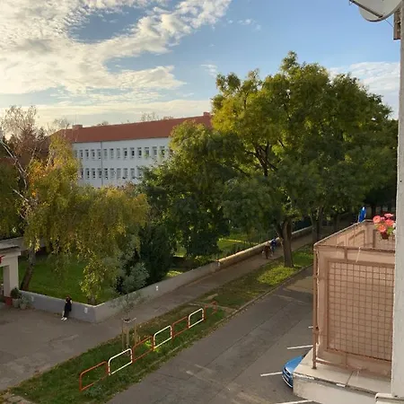 Light By Zoom 布拉迪斯拉发